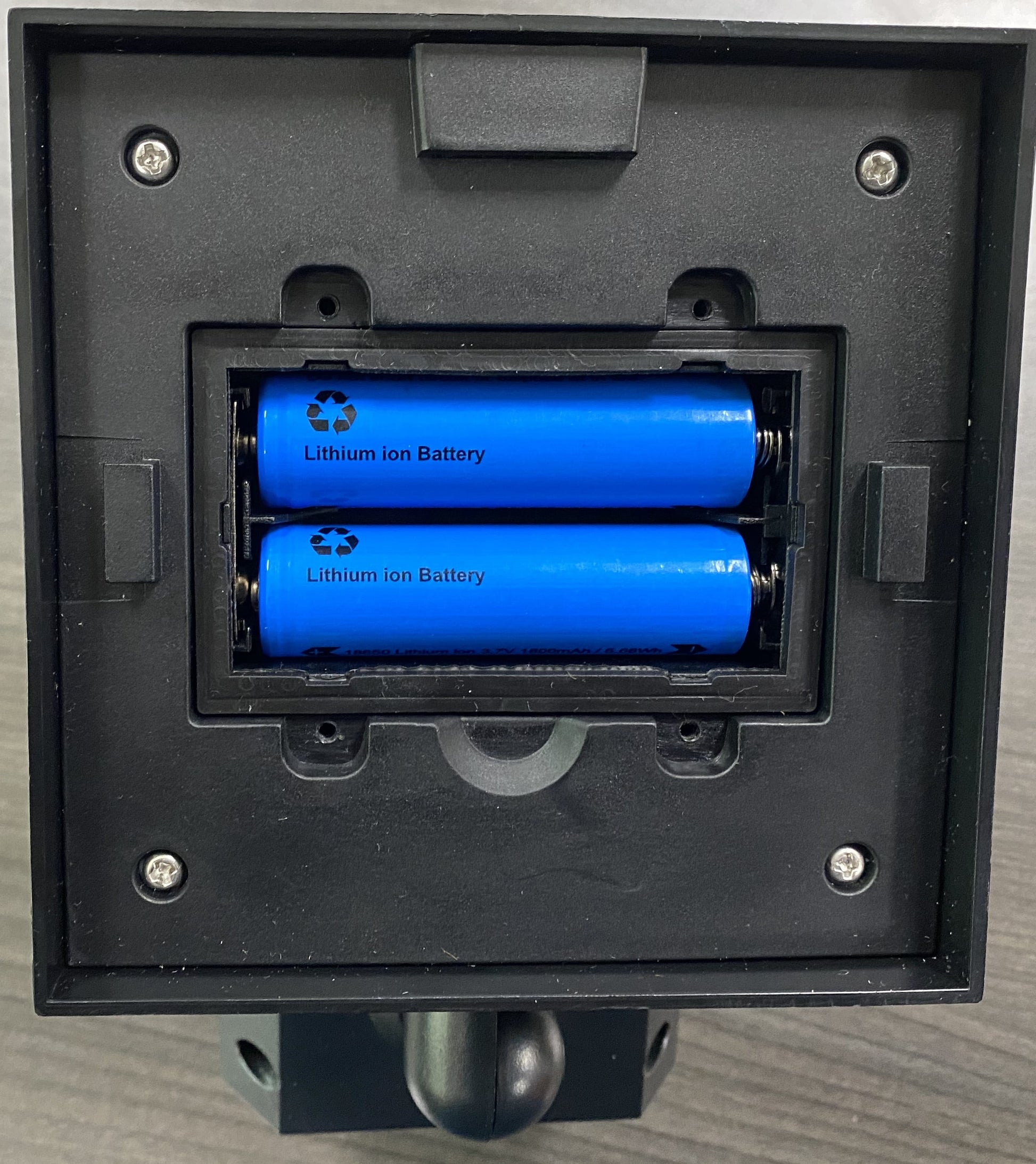 One Head Adjustable LED Solar Powered Motion Outdoor Security Flood Light, 1000 Lumens