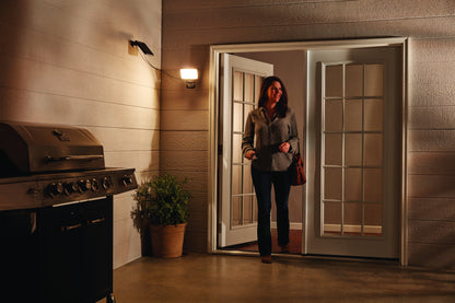 One Head Adjustable LED Solar Powered Motion Outdoor Security Flood Light, 1000 Lumens